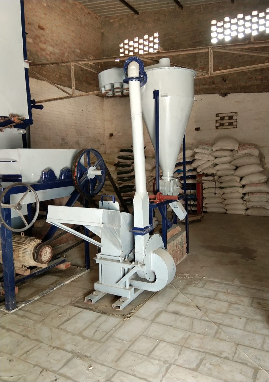 Grinder, blower and cyclone at the Milk Kranti feed plant
